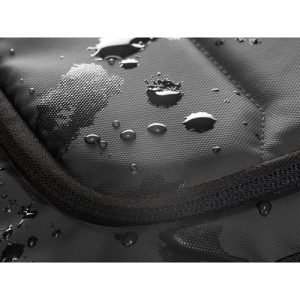 TOULON. Ruksak za prijenosno računalo izrađen od 600D recikliranog poliestera-a visoke gustoće s vodootpornom završnom obradom 16"